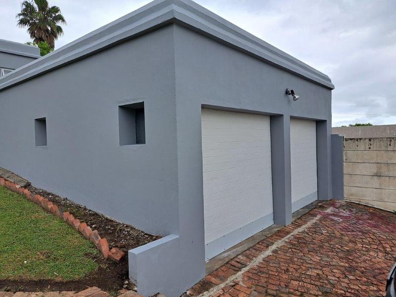 3 Bedroom Property for Sale in Denneoord Western Cape